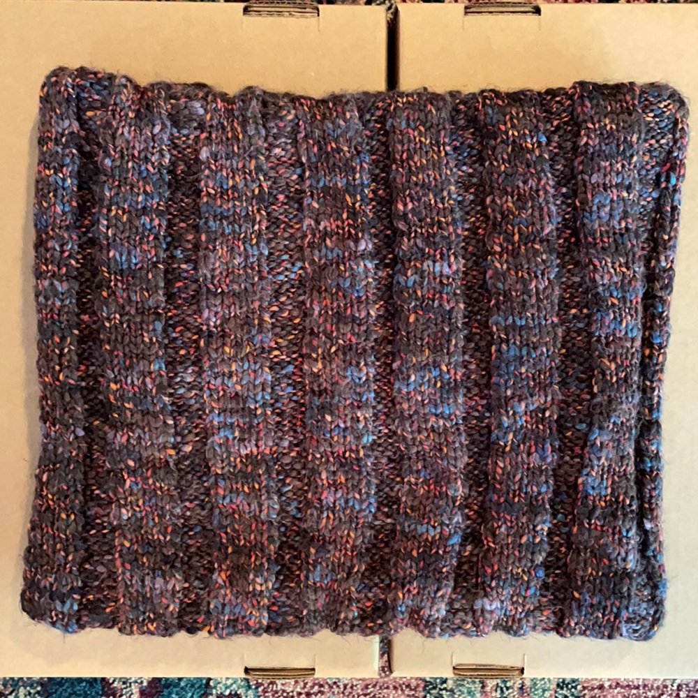 Burgundy marked knit circle scarf from the Gap
